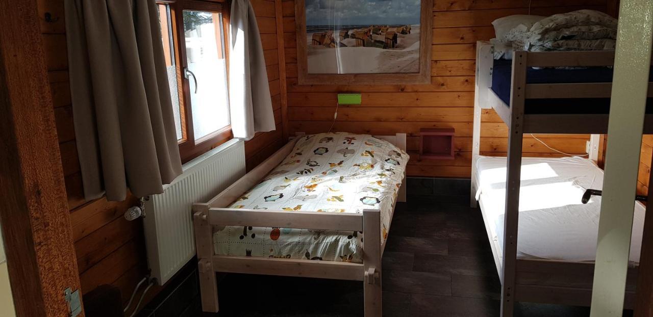 Vrijstaande Blokhut Villa Egmond-Binnen Luaran gambar