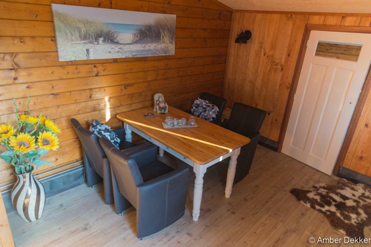 Vrijstaande Blokhut Villa Egmond-Binnen Luaran gambar